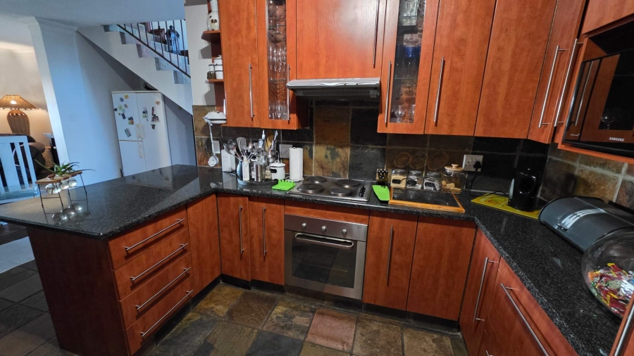 2 Bedroom Property for Sale in Melodie North West